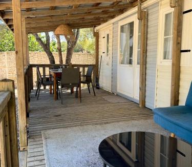 Bonifacio Ski Chalet | Bungalow avec terrasse à 5 minutes de bonifacio