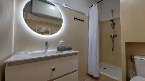 Riez Apartment | Côté Place