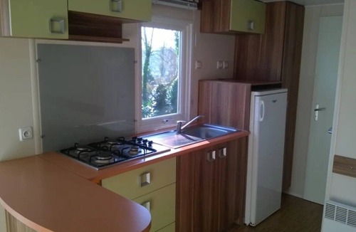 Saint-Christophe-du-Ligneron House | Camping 4 étoiles - Piscine - ccbg0fi