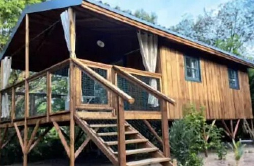 Seniergues Cabin | Cabane Minca Jacuzzi & Valley View 1 bedroom 2 persons