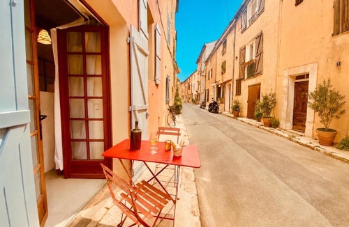 Cabris Apartment | Cabris Village Escape - Junior Suite