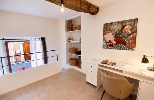 Cabris Apartment | Cabris Village Escape - Junior Suite