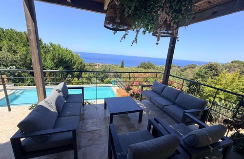 Calvi Villa | CALVI EXCEPTIONAL, UNIQUE, PANORAMIC SEA VIEW, MODERN VILLA, SWIMMING POOL 8 people
