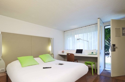 Saint-Martin-d'Heres Hotel | Campanile Grenoble Université - Saint Martin d'Héres