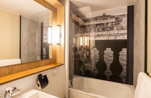 Lyon City Centre Hotel | Campanile Lyon Centre-Berges du Rhône