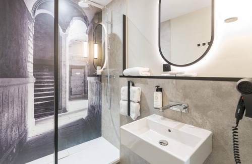 2nd Arrondissement Hotel | Campanile PRIME - Lyon Centre - Gare Perrache