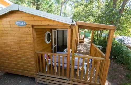 Saint-Auban House | Camping 2 étoiles - Piscine - ccbgdcc