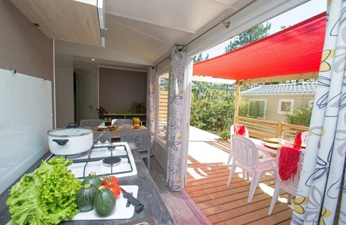 Saignon House | Camping 4 étoiles - Piscine - ccbehhe