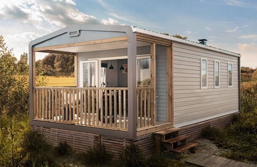 Saint-Eloy-les-Mines House | Camping 4 étoiles - ccbg0ic