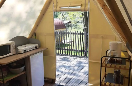 Arlebosc Cabin | Camping du Viaduc* - Tent Lodge Tipi 3 rooms 4 People Without Sanitary