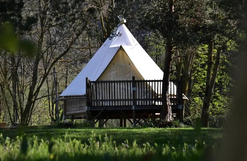 Arlebosc Cabin | Camping du Viaduc* - Tent Lodge Tipi 3 rooms 4 People Without Sanitary