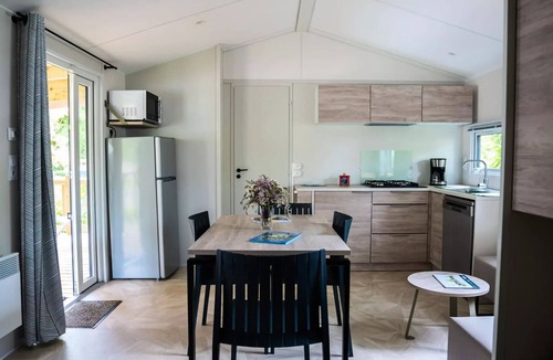Pont-Scorff House | Camping Entre Terre et Mer * - Privilege mobile home (3 bedrooms) 6 people