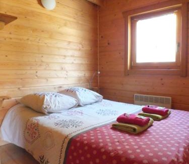 Chateauroux-les-Alpes Other | Camping, Hôtel De Plein Air Les Cariamas
