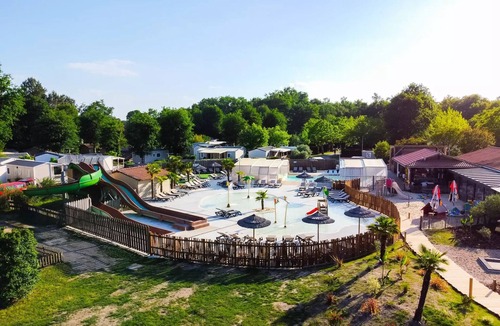 Saint-Laurent-de-Medoc House | Camping Le Paradis * - Mobile Home Camélia 3 Rooms 4 People + TV