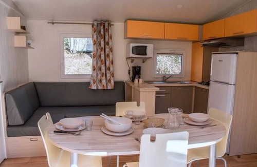 Aydat House | Camping - Piscine - ccbaig0