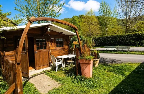 Gotein-Libarrenx Ski Chalet | Campsite Uhaitza* - Small wooden chalet without sanitary facilities for 2 people