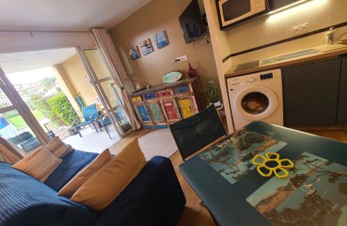 Le Dramont Apartment | Cap'Azur T2 - Rdj - Vue Golf
