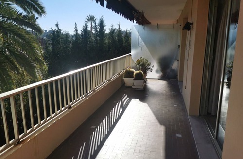 Cap-d'Antibes Apartment | Cap D'Antibes Hermitage 2P with Garage, Terrace, Near Beaches