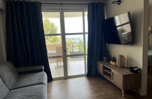 Cap Esterel Apartment | Cap Esterél 2 pièces vue mer et piscines