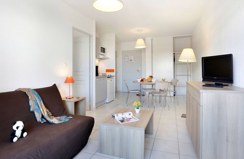 Le Grau-Du-Roi Apartment | Cap Med by Interhome