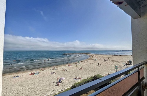 Carnon-Plage Apartment | Carnon F2 Seafront with Private Garage