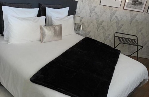Saint Laurent de la Pree Apartment | Casa Aix Keys avec jacuzzi privatif proche plages et Golf