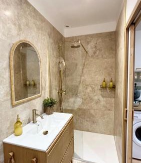 Saint-Chamond Apartment | Casa Alba