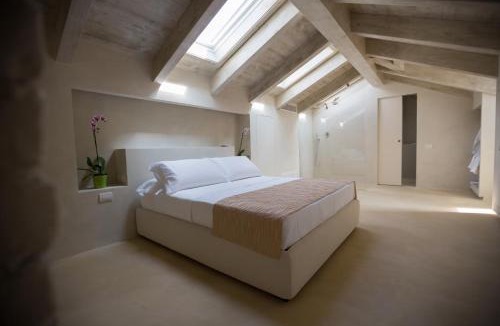 Monta Hotel | Casa Americani