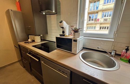 Brive-la-Gaillarde Apartment | Casa Jungle - Le Studio Végétal - Confort & Design