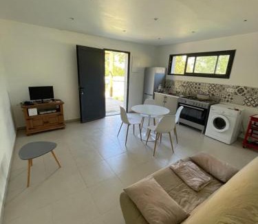Caporalino Apartment | Casa Prunelli 2