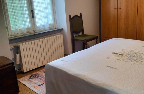 Camerana House | Casetta delle rose