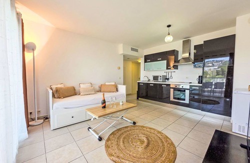 Pointe Croisette Apartment | Casta Diva by Interhome