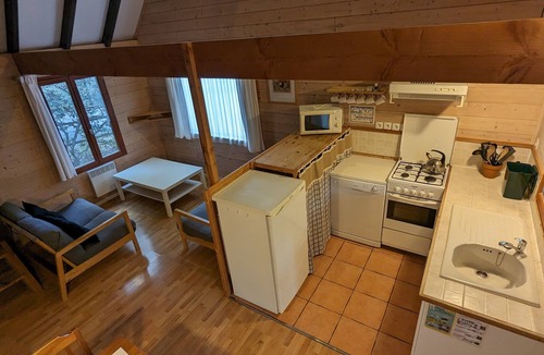 Biron Ski Chalet | Castelwood: comfortable ecological chalets with swimming pool in the Dordogne.