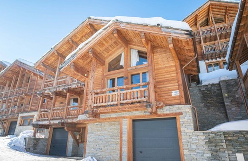 Les Claux Ski Chalet | Catawa Chalet · Luxury & Mountains · Vars 2000