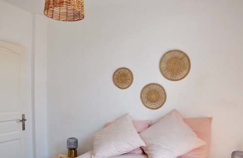 La Castellane Apartment | Central and blight flat with balconies