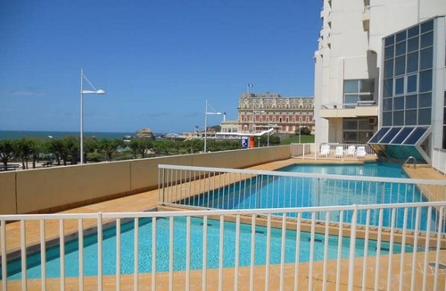 Biarritz Apartment | Central Studio with Pool Access and Sea View in Biarritz