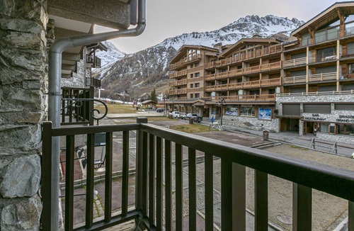 Val-d'Isere Apartment | Central Val d'Isère apartment, ski-in ski-out, 2 bedrooms, Wifi