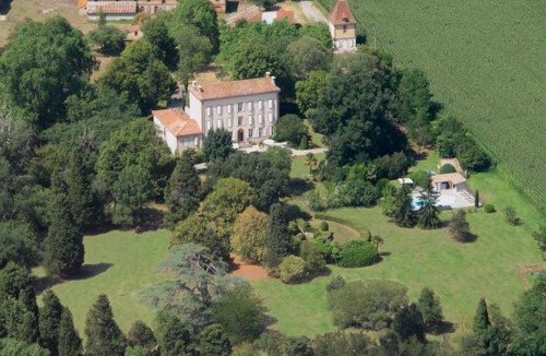 Montaut-Ariege House | Château du Pegulier Location Intégrale