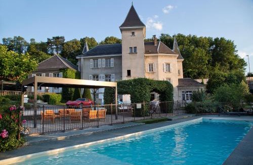 Eybens Hotel | Château Hôtel, Restaurant & Spa De La Commanderie