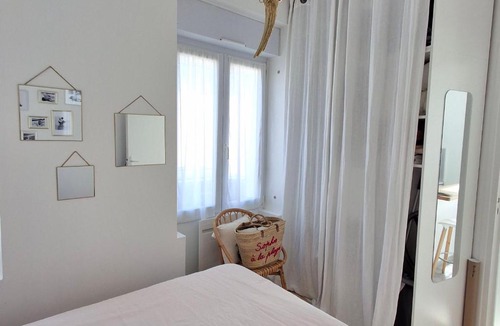 Quartier du Casino Apartment | Châtelaillon-Centre : Appart 50m Plage - FR-1-706-38