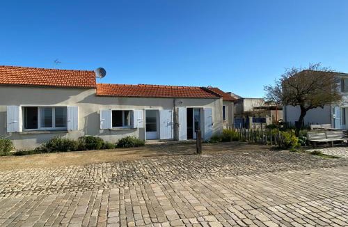 Quartier des Boucholeurs House | Châtelaillon-Plage, maison de pêcheur en front de mer
