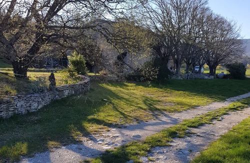 Chateauneuf-Val-Saint-Donat House | Charming cottage of 60m2