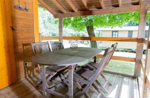 Saint-Bonnet-pres-Orcival Ski Chalet | Chalet 3 étoiles - ccbgbfd