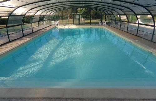 Beynat Ski Chalet | Chalet 3 étoiles - Piscine - eebbhf