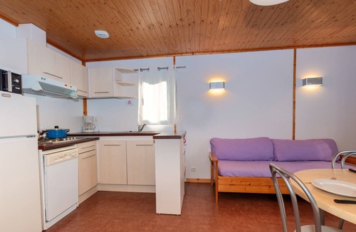 Saint-Amans-des-Cots Ski Chalet | Chalet 4/6 pers. au Camping de La Vernhe