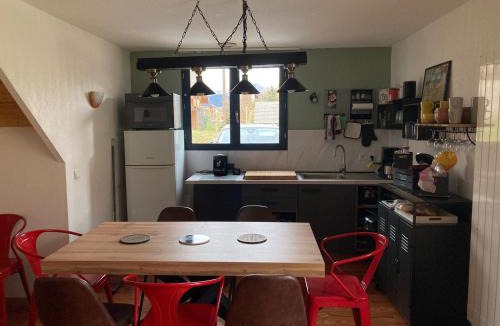Saint-Etienne-en-Devoluy Ski Chalet | Chalet 8 pers. à Superdevoluy, confortable, terrasse - FR-1-504-433