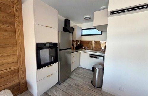 Risoul Ski Chalet | Chalet César: Parking/ski room/breakfasts/Draps/cleaning Lift 3min walk