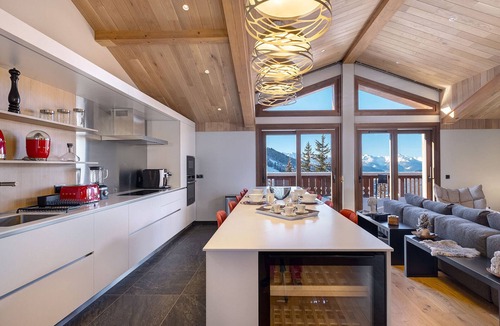 Courchevel Ski Chalet | Chalet Courchevel 1650 , 4 bedrooms, 12 persons