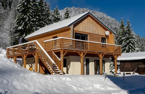 Saint-Pierre-d'Entremont Ski Chalet | Chalet du Souillet
