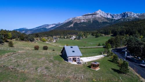 Villard-de-Lans Ski Chalet | Chalet du champ Martel